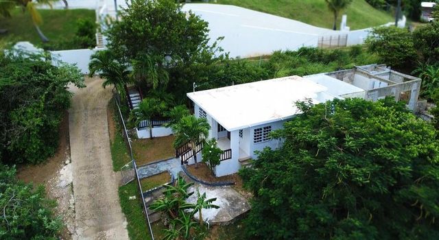 392 BRAVOS DE BOSTON, Vieques, PR 00765