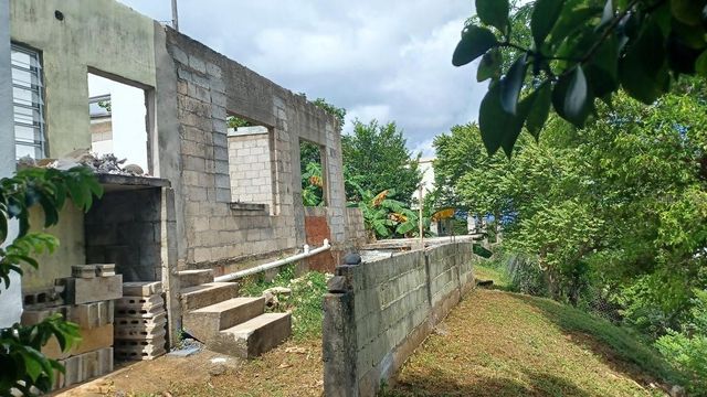 392 BRAVOS DE BOSTON, Vieques, PR 00765