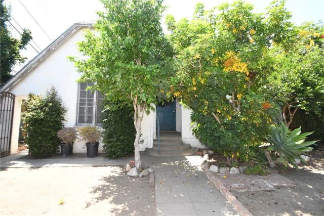 1353 S Redondo, Los Angeles, CA 90019