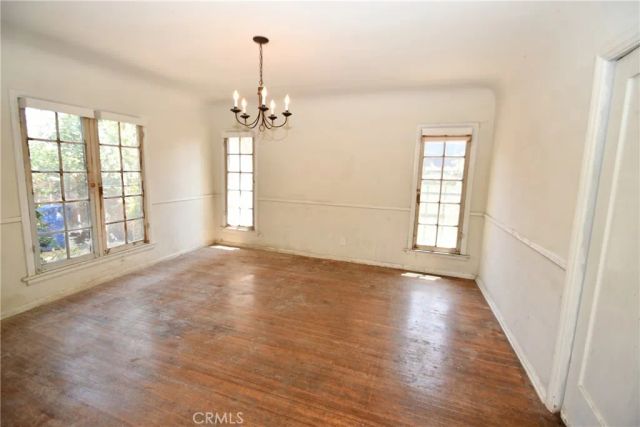 1353 S Redondo, Los Angeles, CA 90019