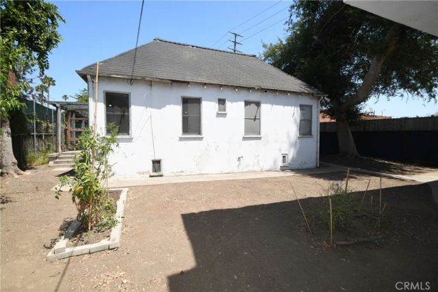 1353 S Redondo, Los Angeles, CA 90019