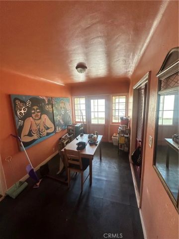 1353 S Redondo, Los Angeles, CA 90019