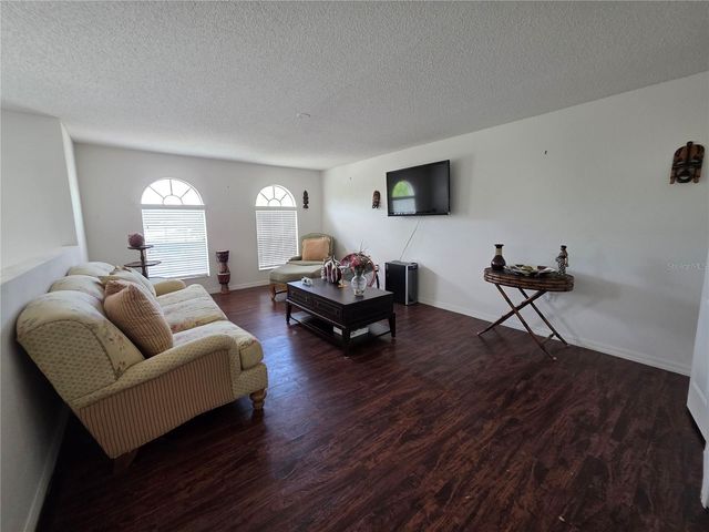 9276 ELM COURT, Spring Hill, FL 34606