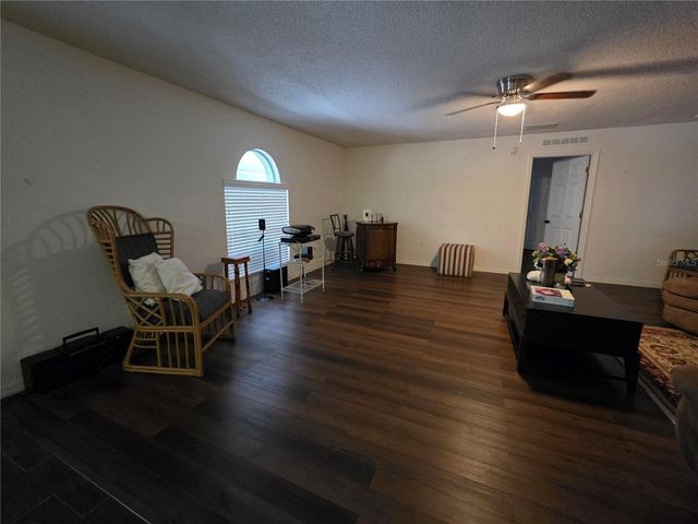 9276 ELM COURT, Spring Hill, FL 34606