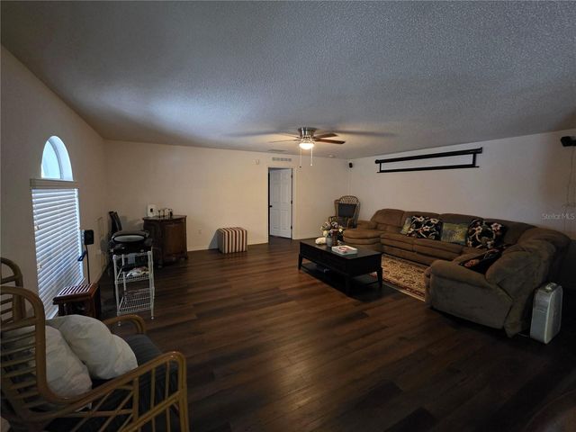 9276 ELM COURT, Spring Hill, FL 34606
