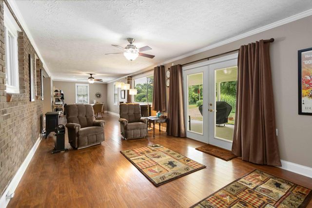 301 Redwood Drive, Stanford, KY 40484