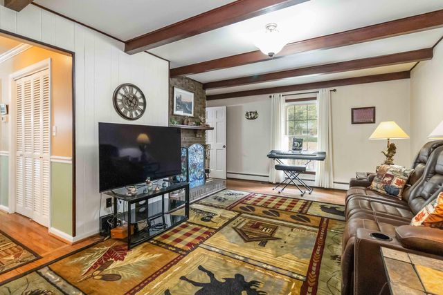 301 Redwood Drive, Stanford, KY 40484