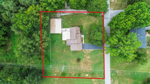 301 Redwood Drive, Stanford, KY 40484