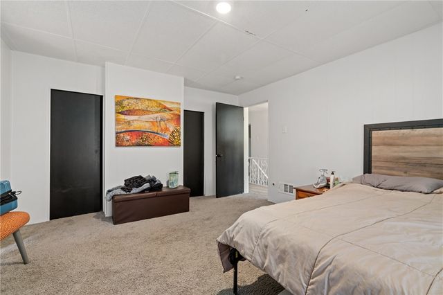 288 Paul St, Mt Washington, PA 15211