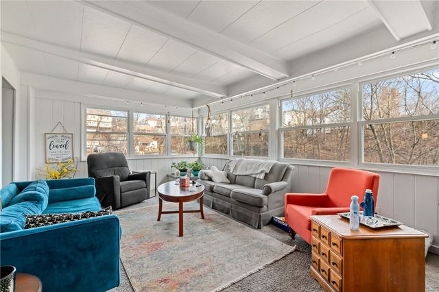 288 Paul St, Mt Washington, PA 15211