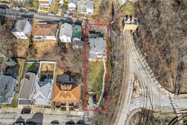 288 Paul St, Mt Washington, PA 15211