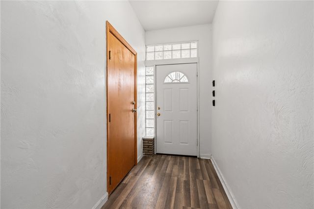 288 Paul St, Mt Washington, PA 15211