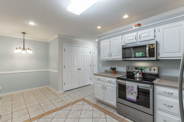 2098 Igou Crossing Drive, Chattanooga, TN 37421