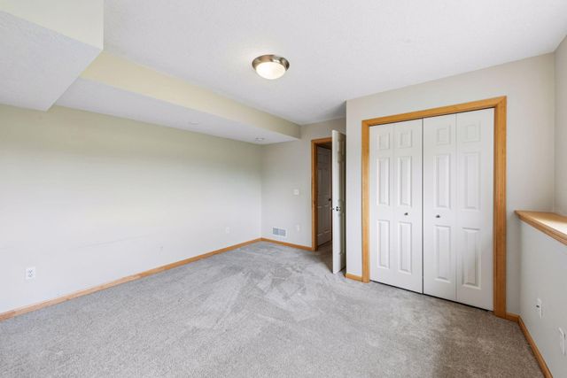 12155 85th Avenue N, Maple Grove, MN 55369