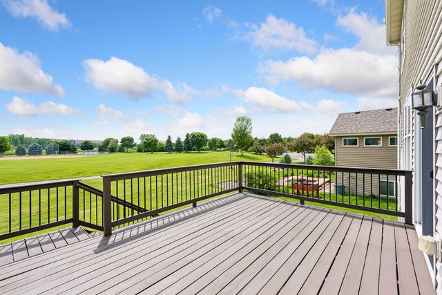 12155 85th Avenue N, Maple Grove, MN 55369