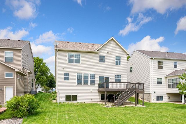 12155 85th Avenue N, Maple Grove, MN 55369