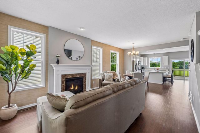 12155 85th Avenue N, Maple Grove, MN 55369