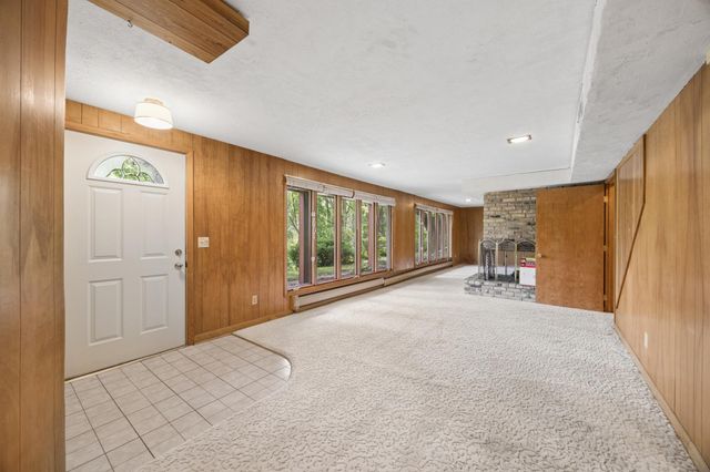 290 Rice Creek Boulevard NE, Fridley, MN 55432