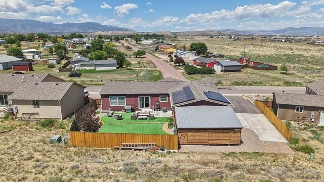 328 Arrowhead Dr, Florence, CO 81226