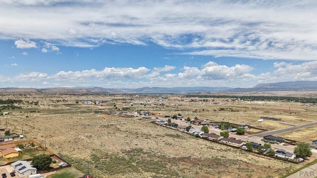 328 Arrowhead Dr, Florence, CO 81226