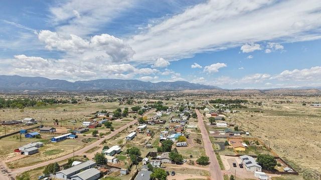 328 Arrowhead Dr, Florence, CO 81226