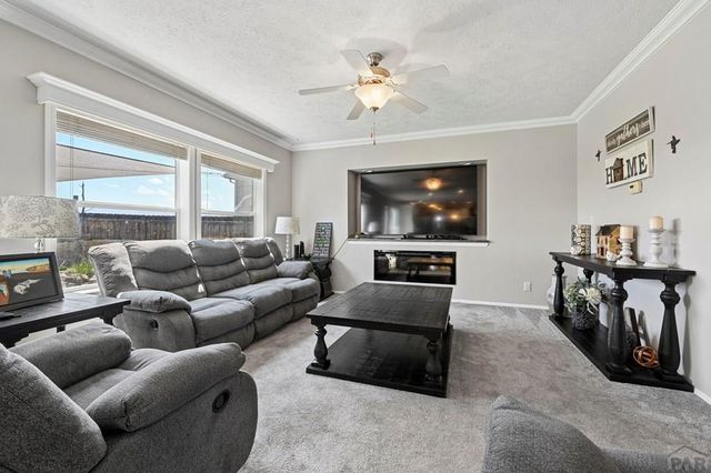328 Arrowhead Dr, Florence, CO 81226