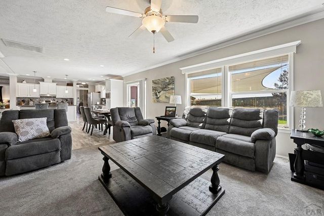 328 Arrowhead Dr, Florence, CO 81226
