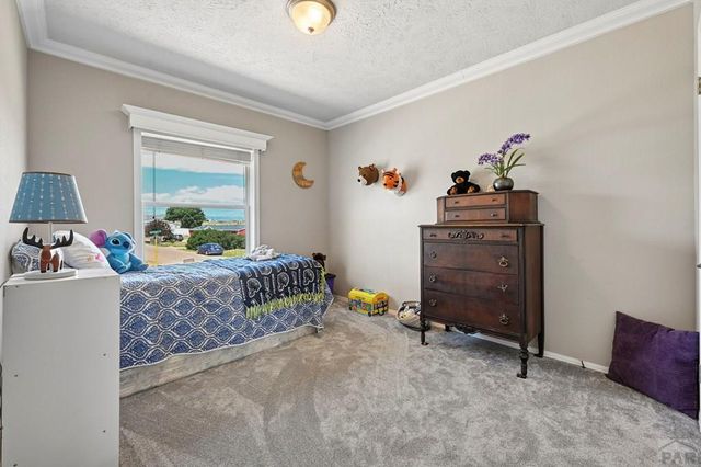 328 Arrowhead Dr, Florence, CO 81226