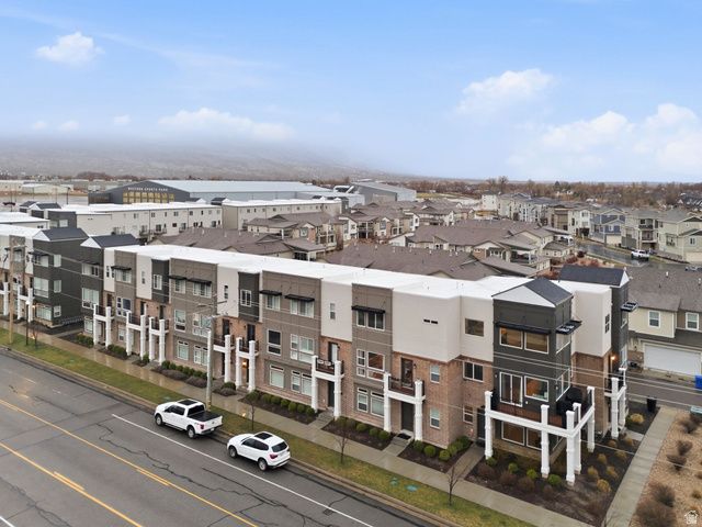 1196 W CLARK LN, Farmington, UT 84025