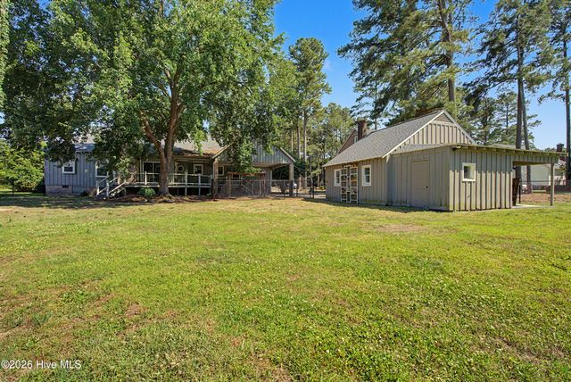 902 Rollingwood Drive NW, Wilson, NC 27893