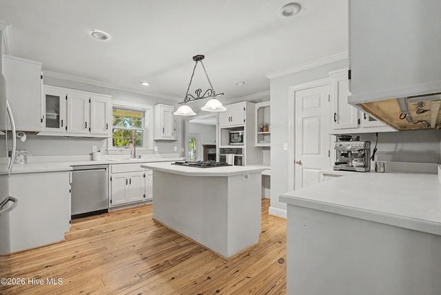 902 Rollingwood Drive NW, Wilson, NC 27893