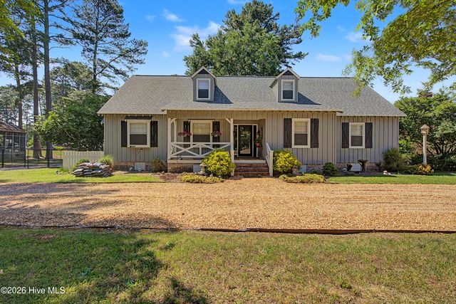 902 Rollingwood Drive NW, Wilson, NC 27893