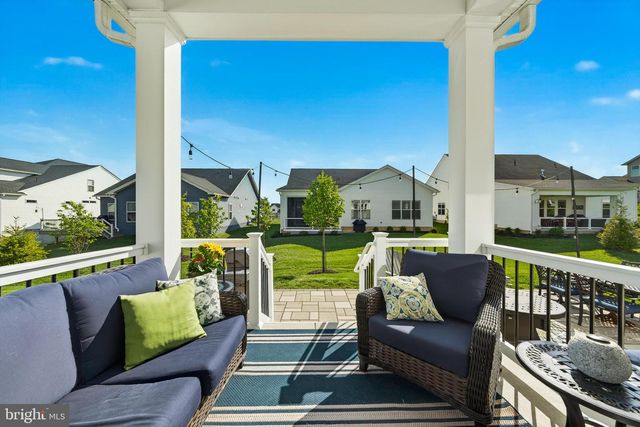 204 EQUESTRIAN WAY, Downingtown, PA 19335