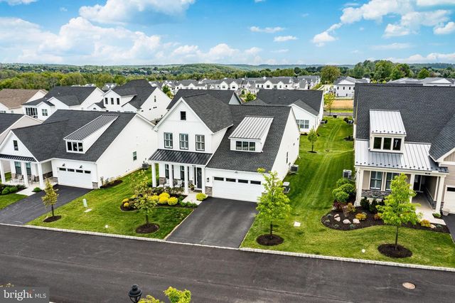 204 EQUESTRIAN WAY, Downingtown, PA 19335