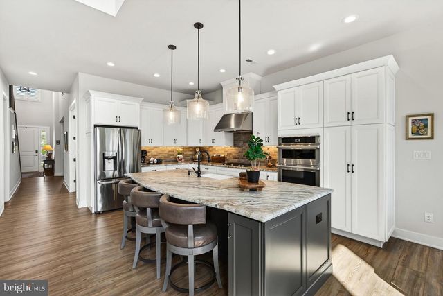 204 EQUESTRIAN WAY, Downingtown, PA 19335