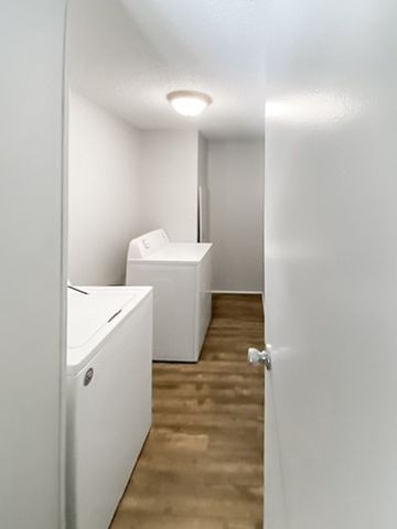 273 Running Meadows Rd, Portland, TN 37148