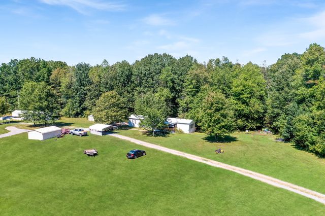 273 Running Meadows Rd, Portland, TN 37148