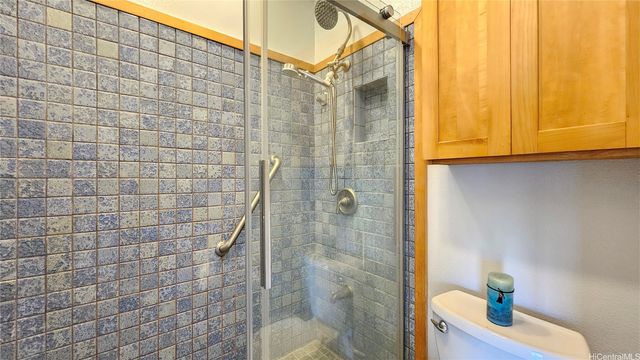 6133 Summer Street 6133B, Honolulu, HI 96821