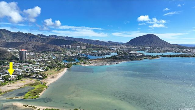 6133 Summer Street 6133B, Honolulu, HI 96821