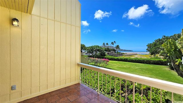 6133 Summer Street 6133B, Honolulu, HI 96821