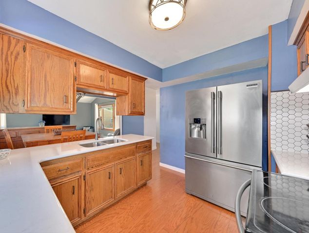 3354 N 99th STREET, Milwaukee, WI 53222