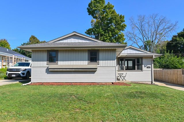 3354 N 99th STREET, Milwaukee, WI 53222