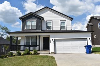 1161 Eagles Nest Ln, Clarksville, TN 37040