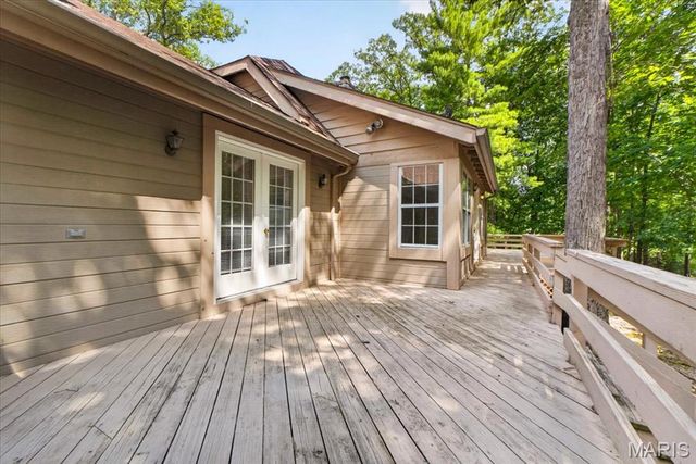 535 Lorraine Lake Drive, Wright City, MO 63390