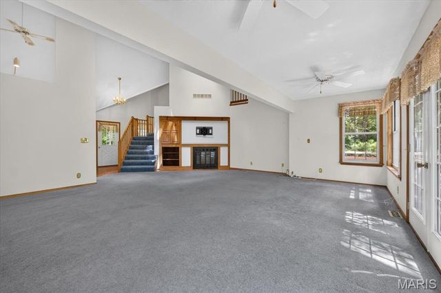 535 Lorraine Lake Drive, Wright City, MO 63390
