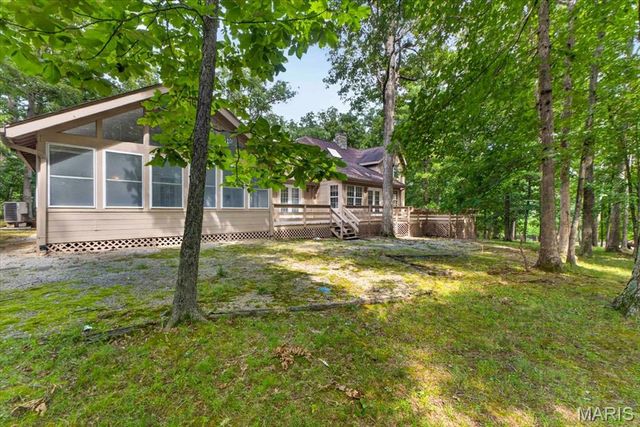 535 Lorraine Lake Drive, Wright City, MO 63390