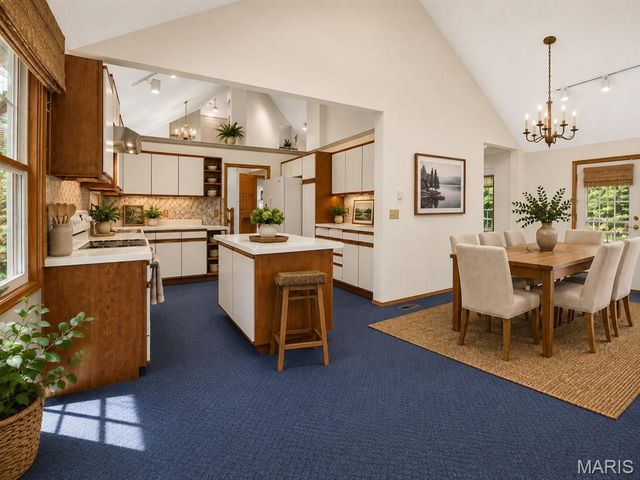 535 Lorraine Lake Drive, Wright City, MO 63390