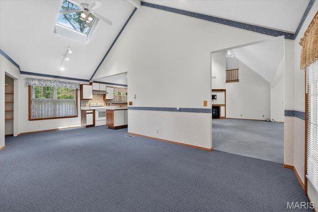 535 Lorraine Lake Drive, Wright City, MO 63390