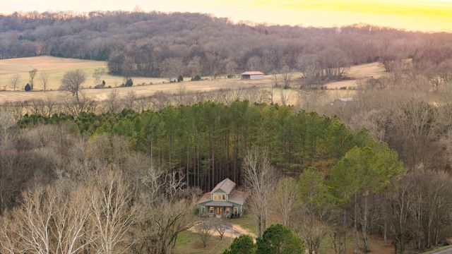 4115 Perry Hill Church Road, Columbia, TN 38401