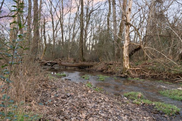 4115 Perry Hill Church Road, Columbia, TN 38401